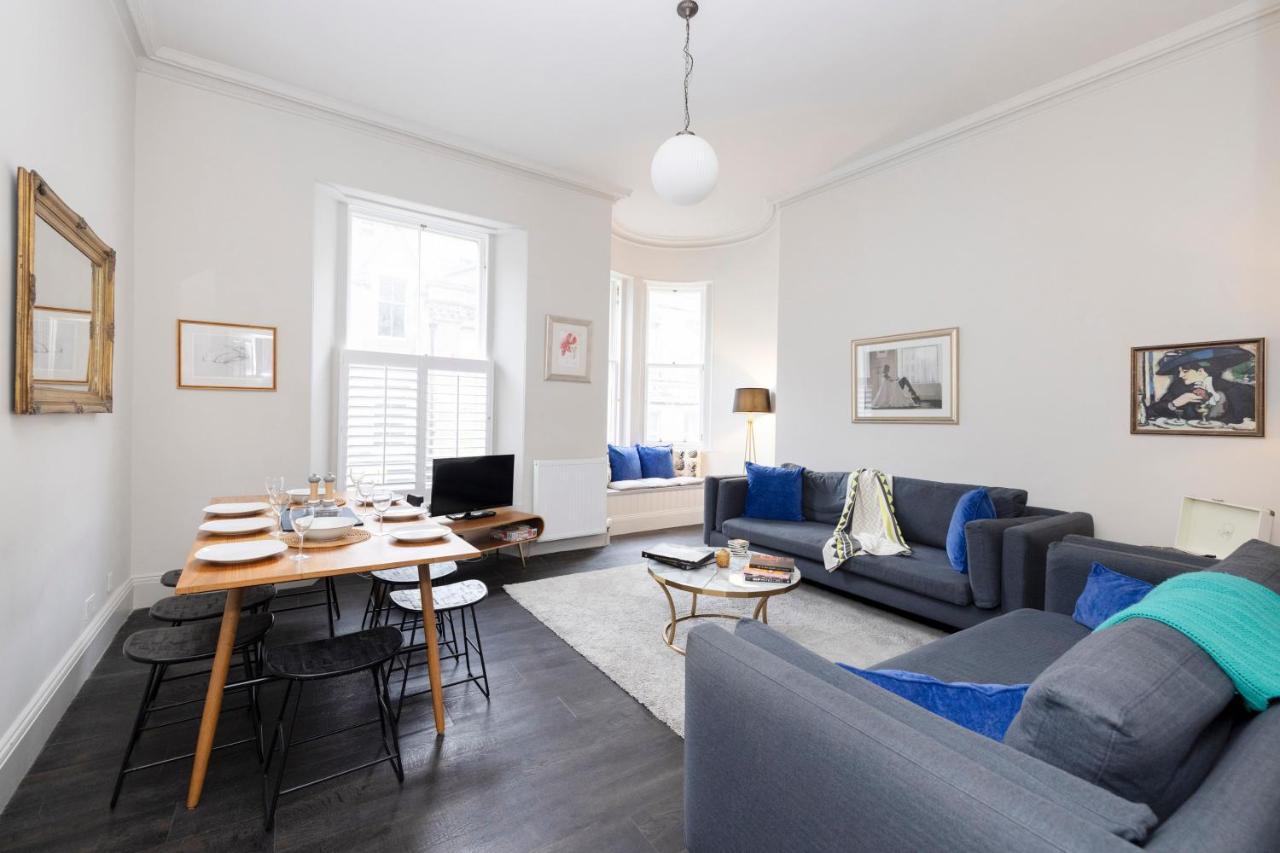 Joivy Sophisticated Apt Near Edinburgh Castle Exterior photo